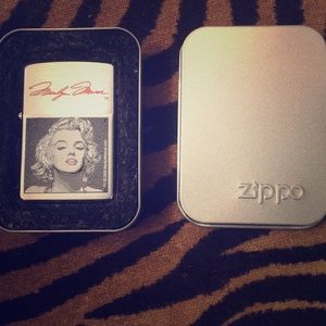 Marilyn Monroe zippo
